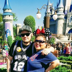 Meet your Posher, James vanessa